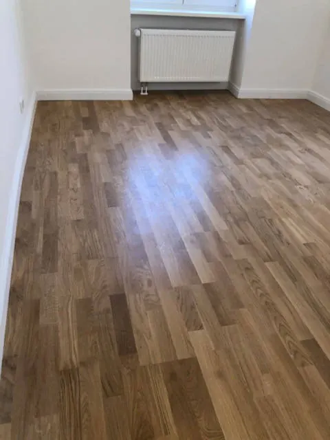 Neu verlegter Parkettboden